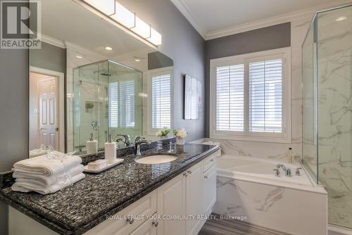 14 Long Stan, Whitchurch-Stouffville, ON - Indoor Photo Showing Bathroom