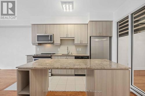 #Se 508 -9199 Yonge St, Richmond Hill, ON - Indoor Photo Showing Kitchen With Stainless Steel Kitchen With Upgraded Kitchen