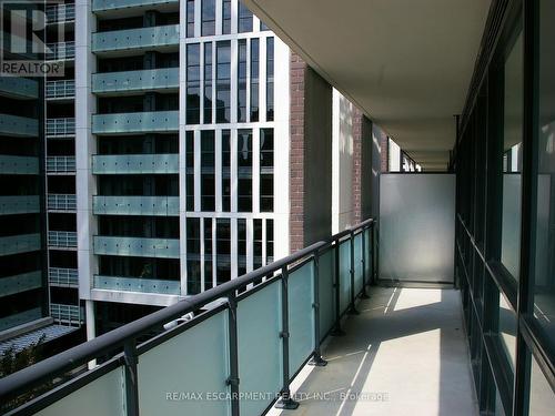 622 - 460 Adelaide Street E, Toronto, ON - Outdoor With Balcony With Exterior