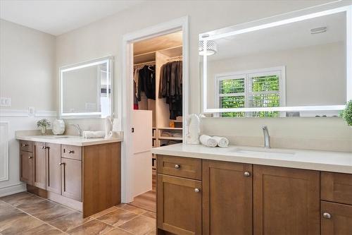 320 Wrigglesworth Crescent, Milton, ON - Indoor Photo Showing Bathroom