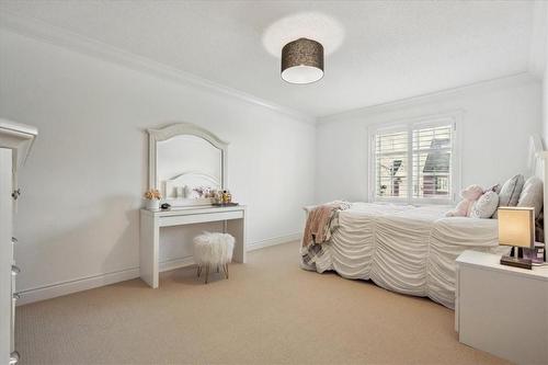320 Wrigglesworth Crescent, Milton, ON - Indoor Photo Showing Bedroom