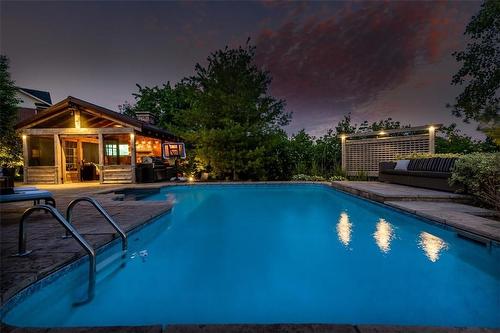 320 Wrigglesworth Crescent, Milton, ON - Outdoor With In Ground Pool With Deck Patio Veranda