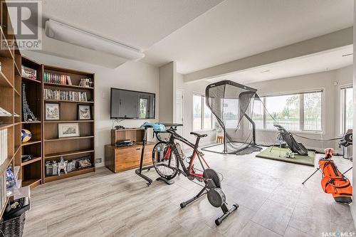 823 Braeside View, Saskatoon, SK - Indoor Photo Showing Gym Room