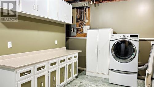 9161 Eberts Line, Chatham-Kent, ON - Indoor Photo Showing Laundry Room