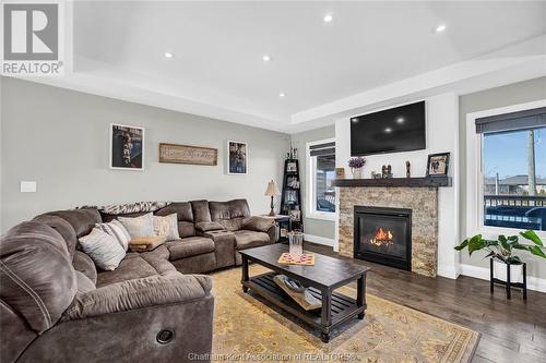 29 Sunningdale Drive, Leamington, ON - Indoor Photo Showing Living Room With Fireplace