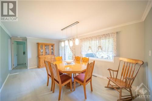 1475 Calypso Street, Limoges, ON - Indoor Photo Showing Dining Room