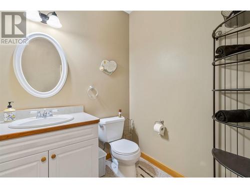 3328 Roncastle Road, Blind Bay, BC - Indoor Photo Showing Bathroom