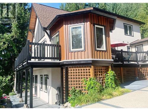 3328 Roncastle Road, Blind Bay, BC - Outdoor With Balcony With Deck Patio Veranda