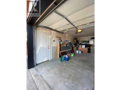 3328 Roncastle Road, Blind Bay, BC - Indoor Photo Showing Garage