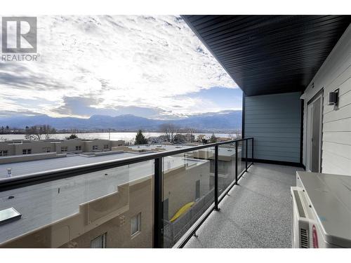 5620 51St Street Unit# 406, Osoyoos, BC - Outdoor With View With Exterior