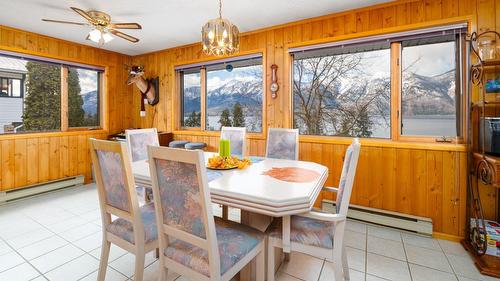 12343 Christie Road, Boswell, BC - Indoor Photo Showing Dining Room