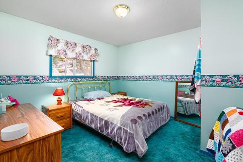 12343 Christie Road, Boswell, BC - Indoor Photo Showing Bedroom