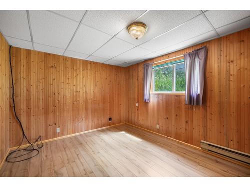 12343 Christie Road, Boswell, BC - Indoor Photo Showing Other Room