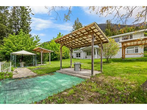 12343 Christie Road, Boswell, BC - Outdoor
