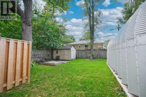 35 Cheshire Drive, Toronto, ON - Outdoor