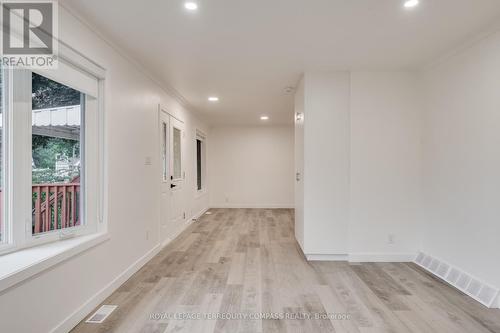 35 Cheshire Drive, Toronto, ON - Indoor Photo Showing Other Room