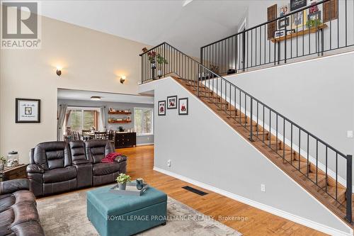 564 Bosley Road, Madoc, ON - Indoor Photo Showing Living Room
