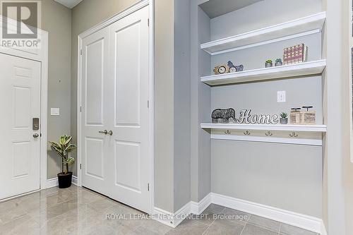 72 Hartney Dr, Richmond Hill, ON - Indoor Photo Showing Other Room