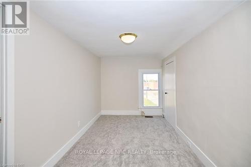 58 Court Street, St. Catharines, ON - Indoor Photo Showing Other Room