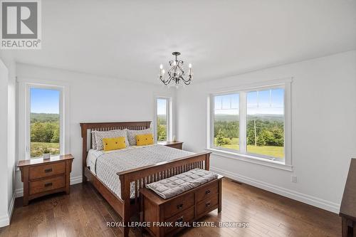370 Detlor Rd, Bancroft, ON - Indoor Photo Showing Bedroom
