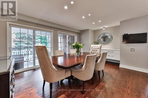 881 Goodwin Rd, Mississauga, ON - Indoor Photo Showing Dining Room