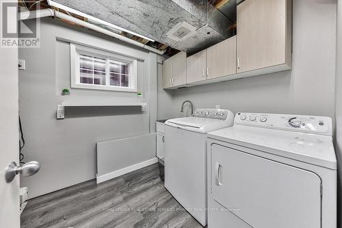 881 Goodwin Rd, Mississauga, ON - Indoor Photo Showing Laundry Room