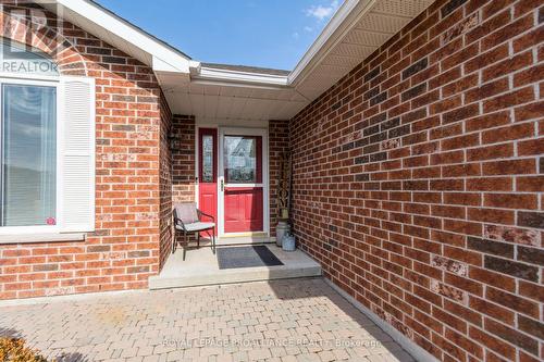 42 Spruce Gdns, Belleville, ON - Outdoor With Exterior