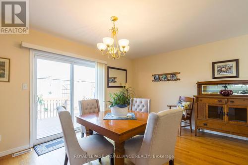 42 Spruce Gdns, Belleville, ON - Indoor Photo Showing Dining Room