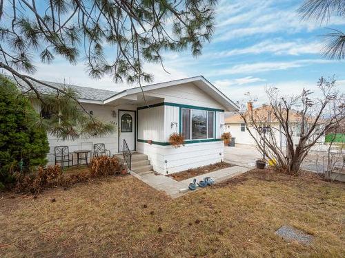 1322 Heustis Drive, Ashcroft, BC - Outdoor