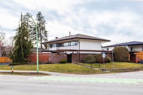 371 Francis Avenue, Kelowna, BC - Outdoor