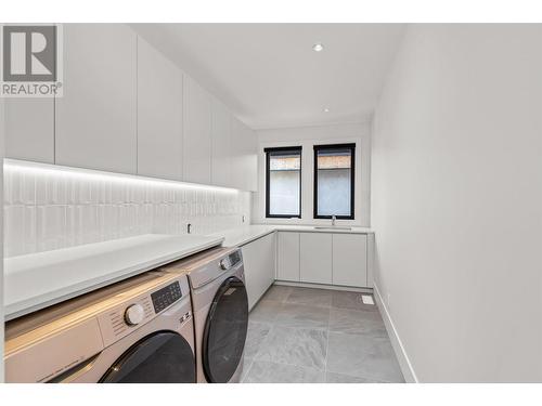 1540 Cabernet Way, West Kelowna, BC - Indoor Photo Showing Laundry Room