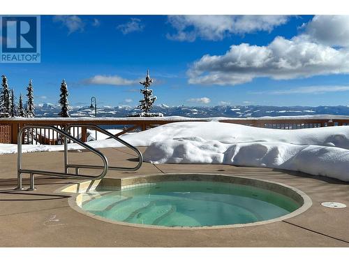255 Feathertop Way Unit# 320, Big White, BC - Outdoor With View