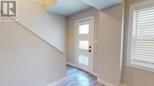 475 11Th Street, Hanover, ON - Indoor Photo Showing Other Room