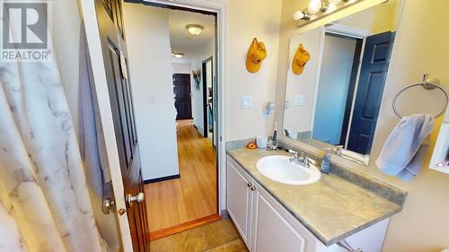 8307 89 Avenue, Fort St. John, BC - Indoor Photo Showing Bathroom