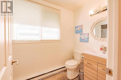 1279 Young'S Cove Road, Smith-Ennismore-Lakefield, ON - Indoor Photo Showing Bathroom