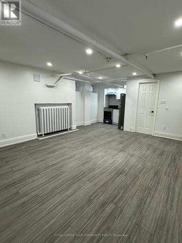 #L1 -180 Sherbourne St, Toronto, ON - Indoor Photo Showing Other Room