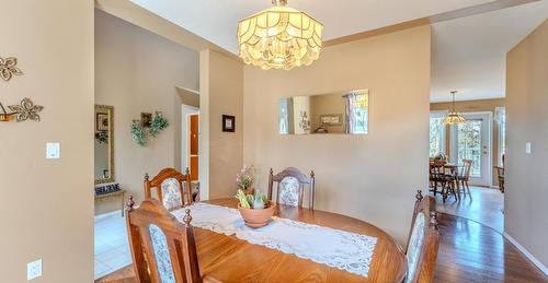 2410 Aspen Place, Creston, BC - Indoor Photo Showing Dining Room