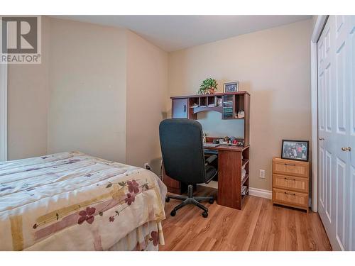 3300 Centennial Drive Unit# 114, Vernon, BC - Indoor Photo Showing Bedroom