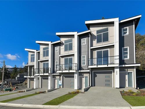 988 Citation Rd, Langford, BC -  With Facade