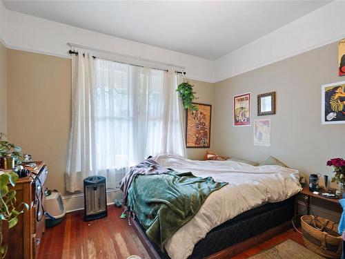 672 Niagara St, Victoria, BC - Indoor Photo Showing Bedroom