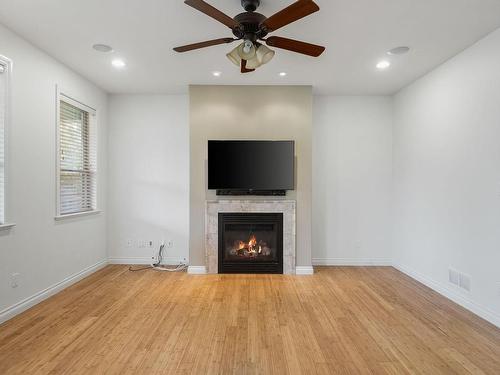 3780 Fleming St, Port Alberni, BC - Indoor With Fireplace