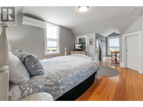 497 Vancouver Avenue, Penticton, BC - Indoor Photo Showing Bedroom