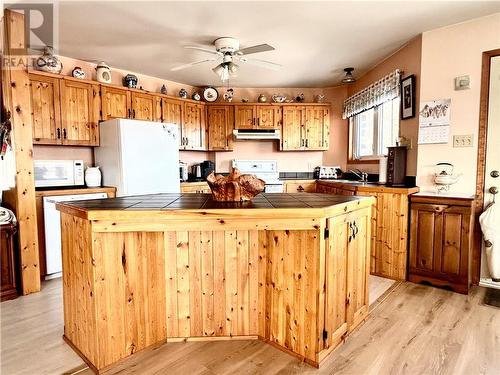 Kitchen - 1757 Bennett Lake Road, Balderson, ON - Indoor Photo Showing Kitchen