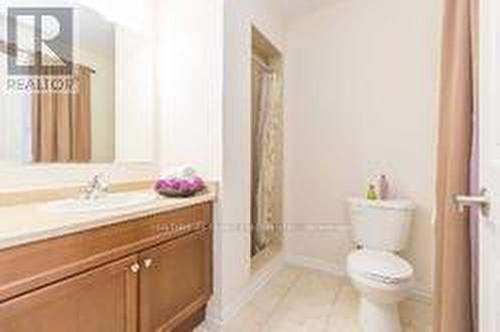 30 Terry Fox Street, Markham, ON - Indoor Photo Showing Bathroom