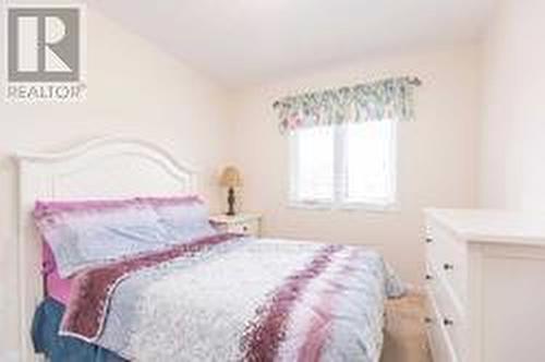 30 Terry Fox St, Markham, ON - Indoor Photo Showing Bedroom