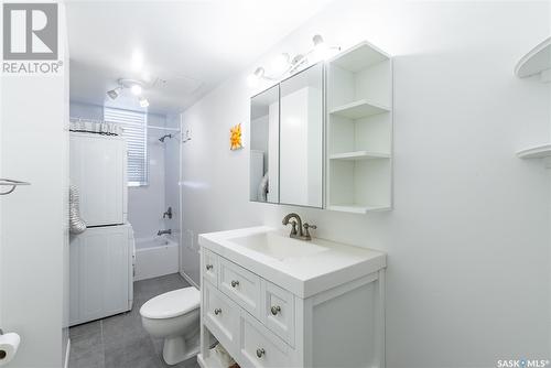 103 609 King Street, Saskatoon, SK - Indoor Photo Showing Bathroom