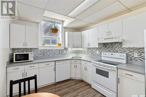 103 609 King Street, Saskatoon, SK - Indoor Photo Showing Kitchen