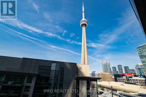 2015 - 30 Grand Trunk Crescent, Toronto, ON - Outdoor With View