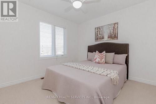 3078 Ingleton Lane, Oakville, ON - Indoor Photo Showing Bedroom