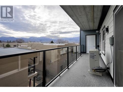 5620 51St Street Unit# 305, Osoyoos, BC - Outdoor With View With Exterior
